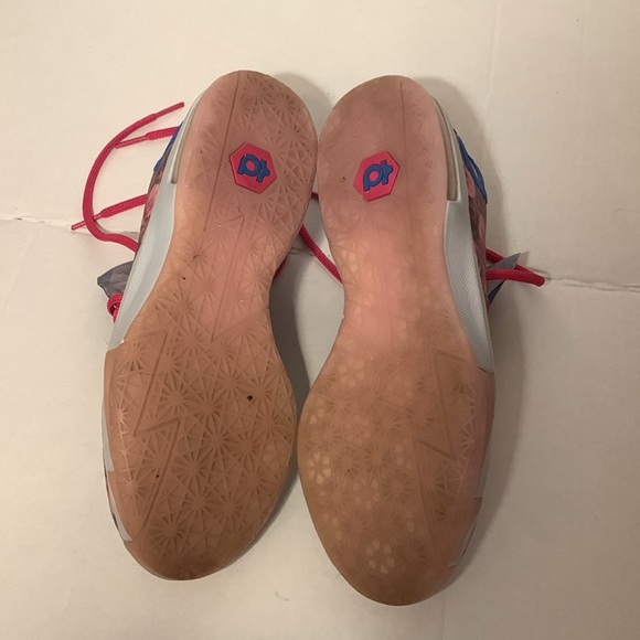 KD Aunt Pearl 6’s - Picture 3 of 3